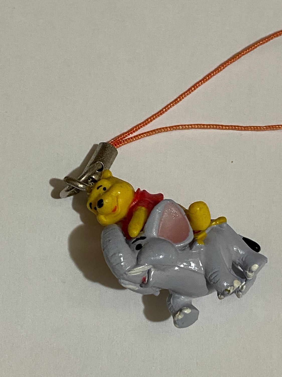 TOMY Personaggio WINNIE THE POOH Disney Mascots Edition Roccia