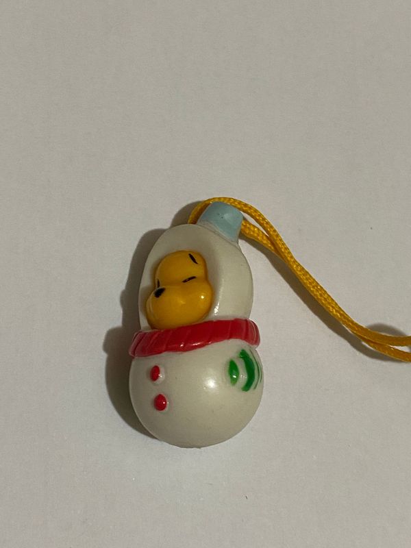 TOMY Personaggio  WINNIE THE POOH Disney Christmas Wear Pupazzo neve