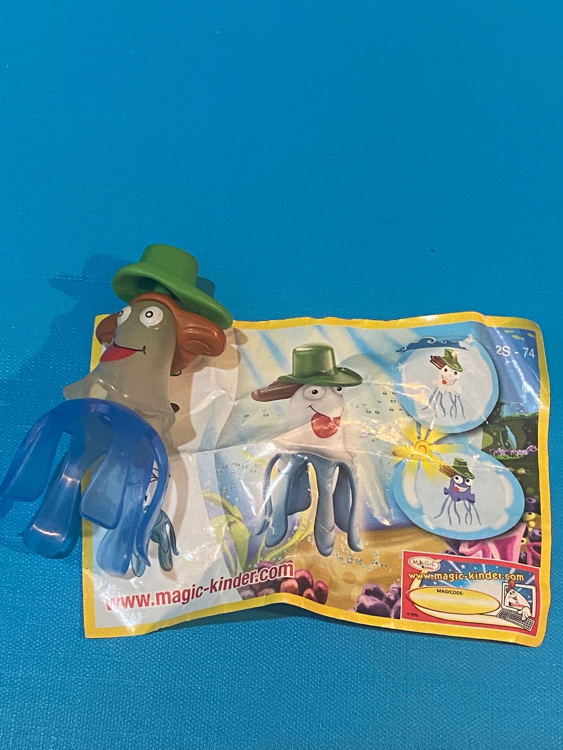 Kinder sorpresa MPG 2S-74 - Magimeduse  cappello verde + BPZ
