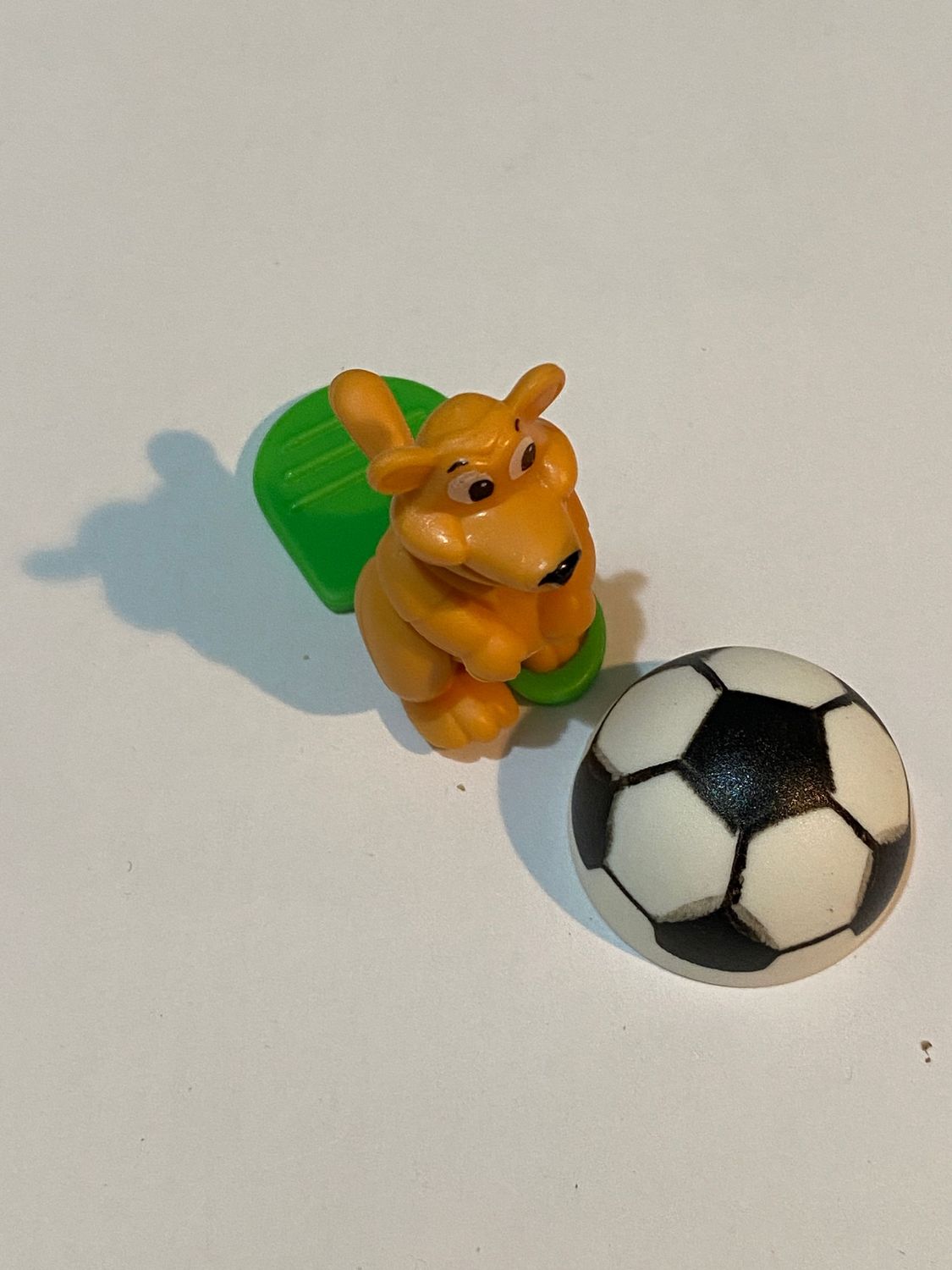 kinder sorpresa K00 N°24 - Calcio Orsetto (componibile) no BPZ