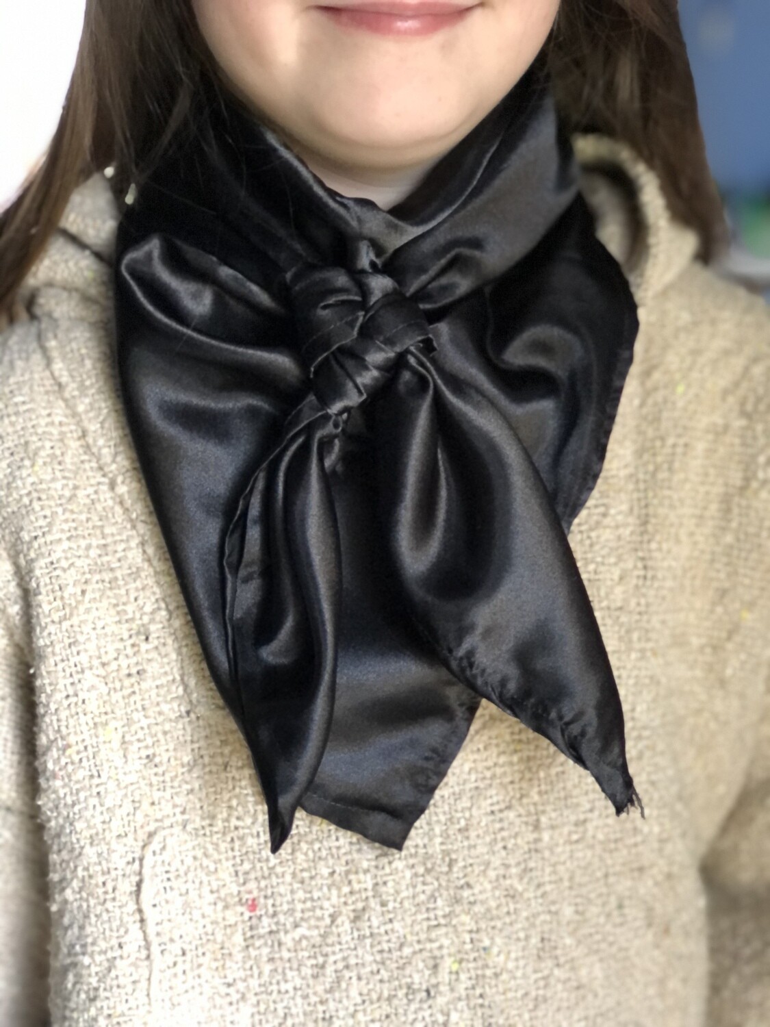 Black wild rag