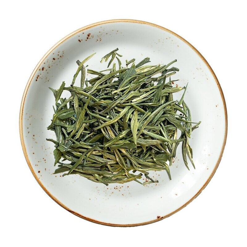 Adhara Tea & Botanicals offers a variety of loose leaf green tea from various tea growing regions around the world.