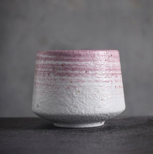 Modern Wave Ceramic Tea Cup, Color: PInk
