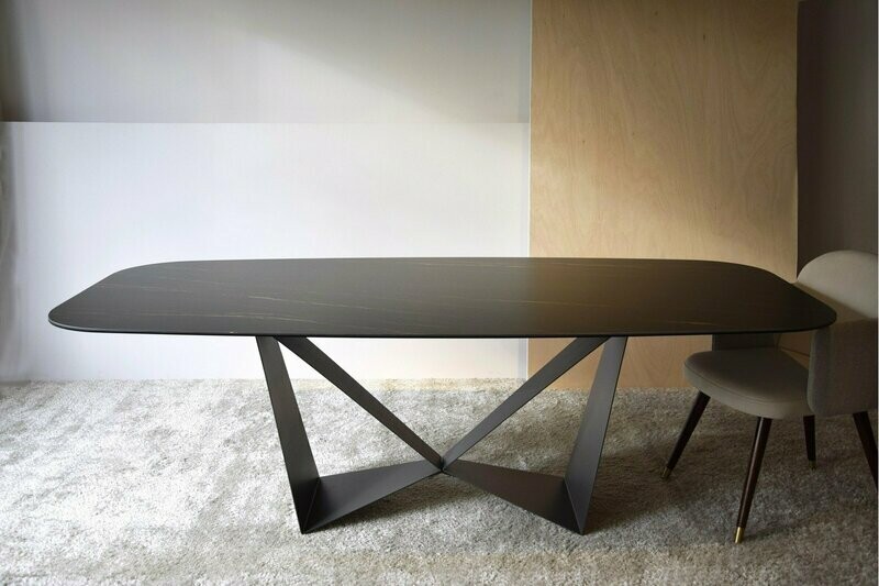 MESA COMEDOR FERRERE