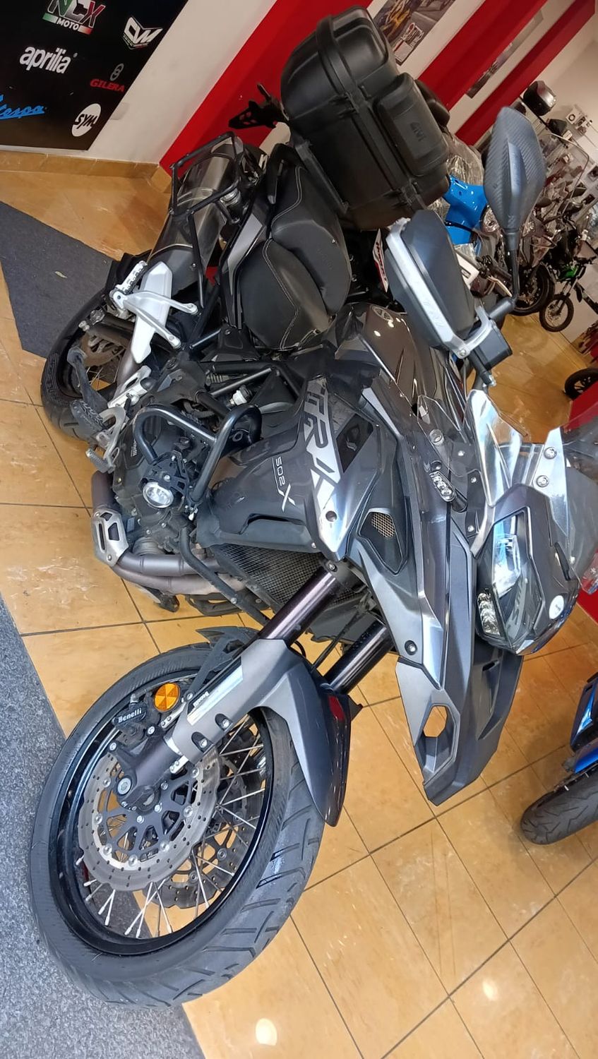 BENELLI 502 X BENELLI 502 X