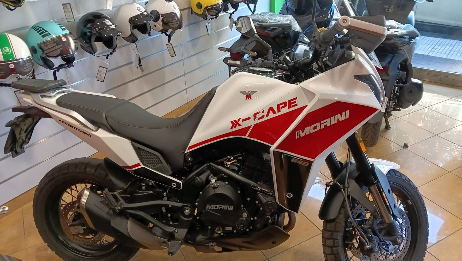 MOTO MORINI X-CAPE 650