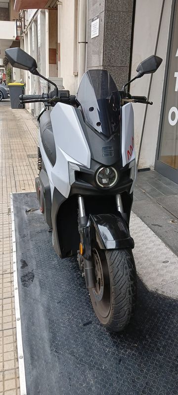 SEAT MO'