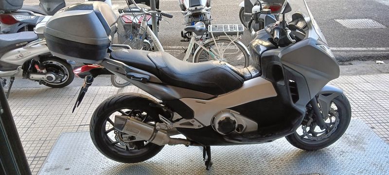 INTEGRA 750