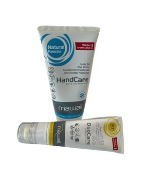 Crème solaire et mains