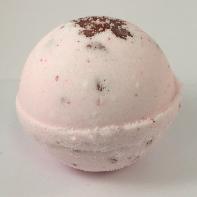 WILD CHERRY BATH BOMB