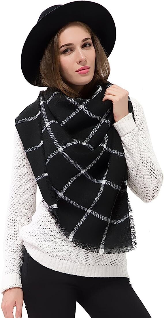 PLAID BLANKET SCARF - BLACK/WHITE GRID