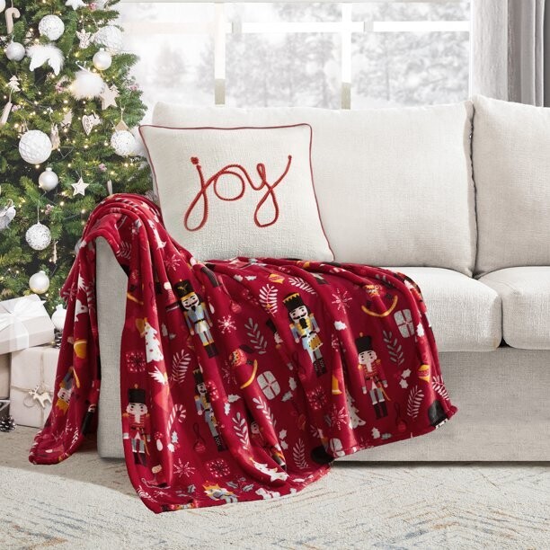 Super Soft Plush Throw Blanket - NUTCRACKER