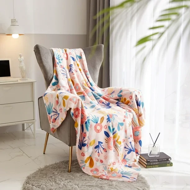 Super Soft Plush Throw Blanket -Floral