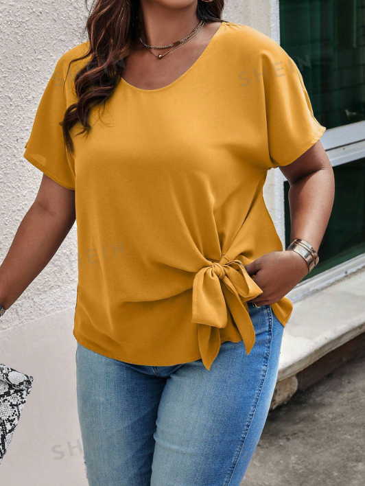 Plus Size Knotted Detail Short Sleeve Blouse