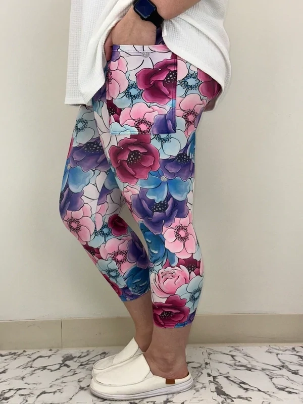 CAPRI LEGGINGS - FLORAL WITH POCKETS