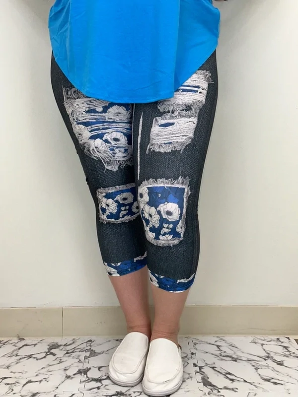 CAPRI LEGGINGS -   BLUE FLORAL PATCH DENIM WITH POCKETS