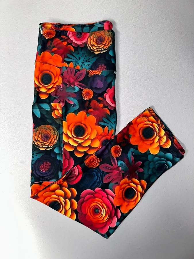 CAPRI LEGGINGS -    FLORAL DREAMS WITH POCKETS