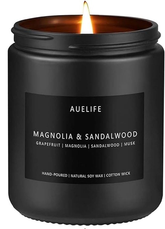 SPECIALTY CANDLE - MAGNOLIA &amp; SANDALWOOD