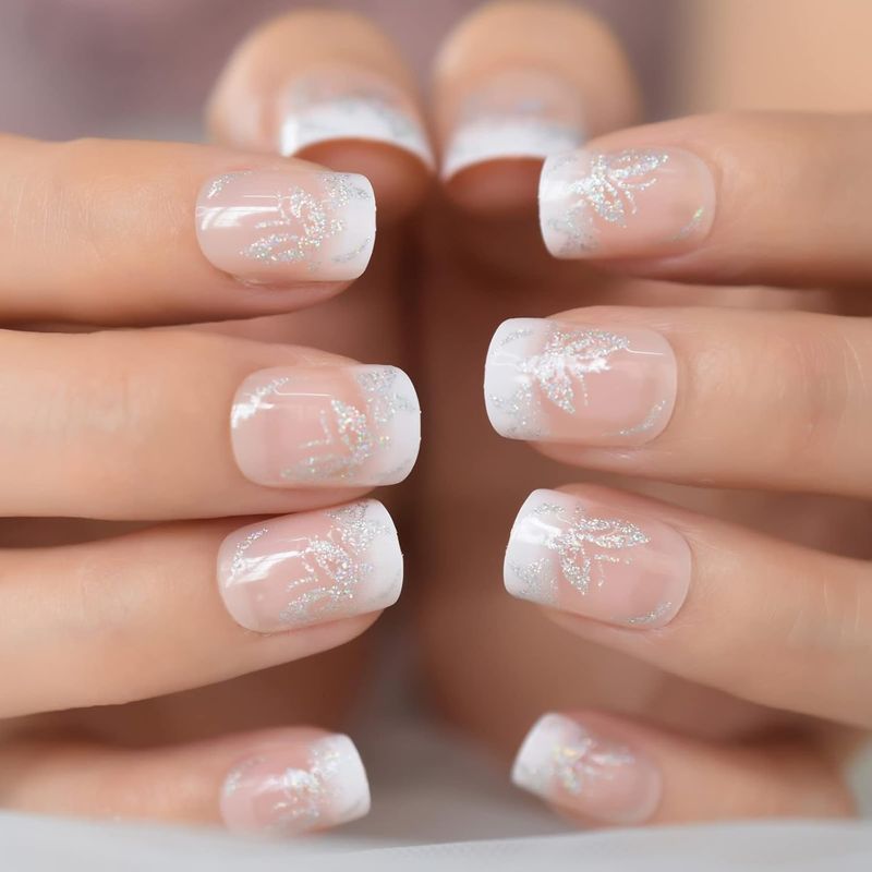 PRESS ON NAILS - NATURAL LACE ELEGANCE