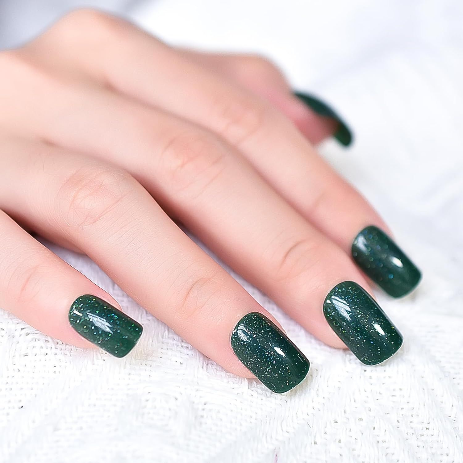 PRESS ON NAILS - GLITTER PINE