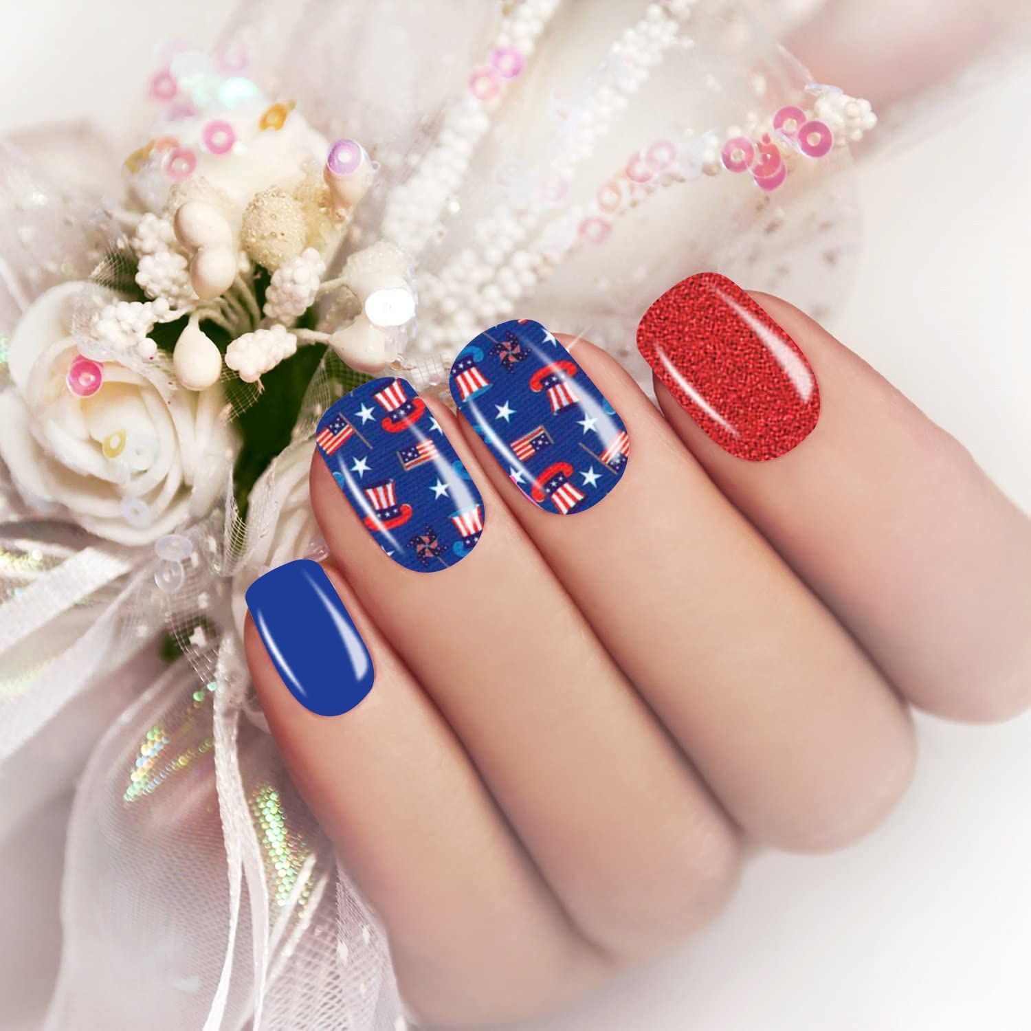 NAIL WRAPS - SHE&#39;S A SPARKLER