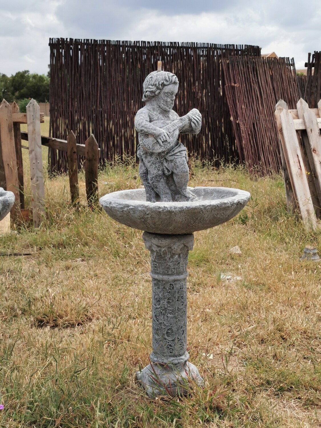 Cherub/Cupid Statue Birdbath Fountain