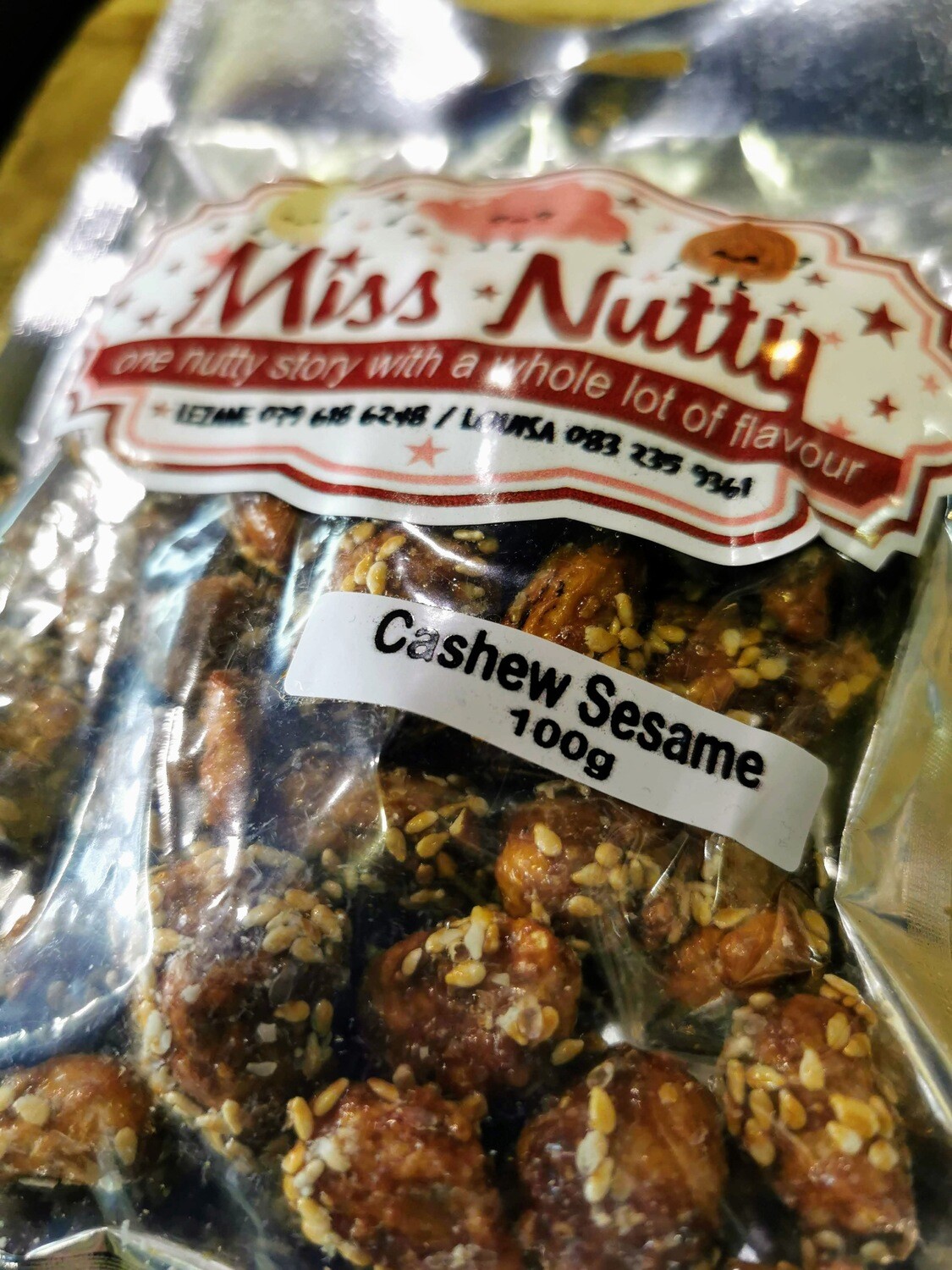 Sesame Seed Cashew Nuts