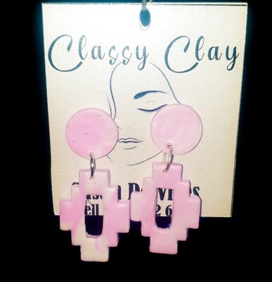 Pink rectangular hanging earrings
