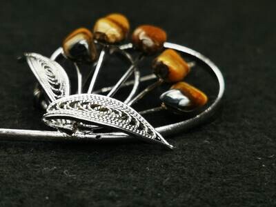 5 Tiger's Eye Stone Brooch With 2 Petals Silver Toned Setting