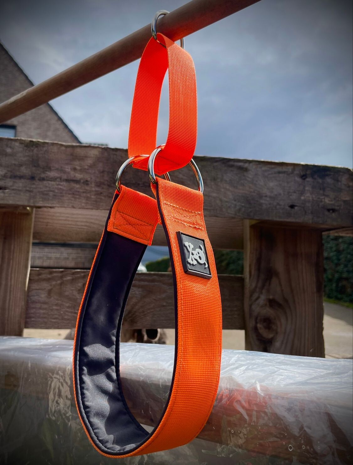 Sliphalsband Neon Orange XL