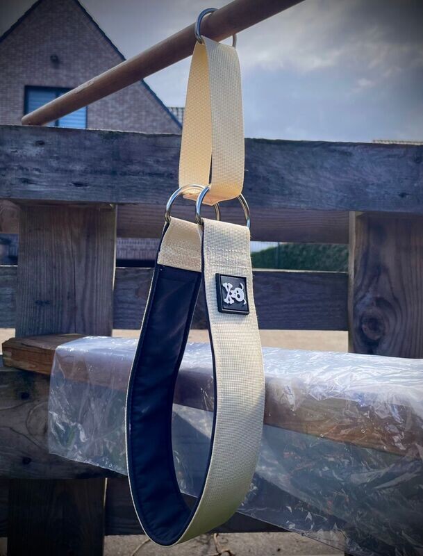 Sliphalsband Desert Sand XXL