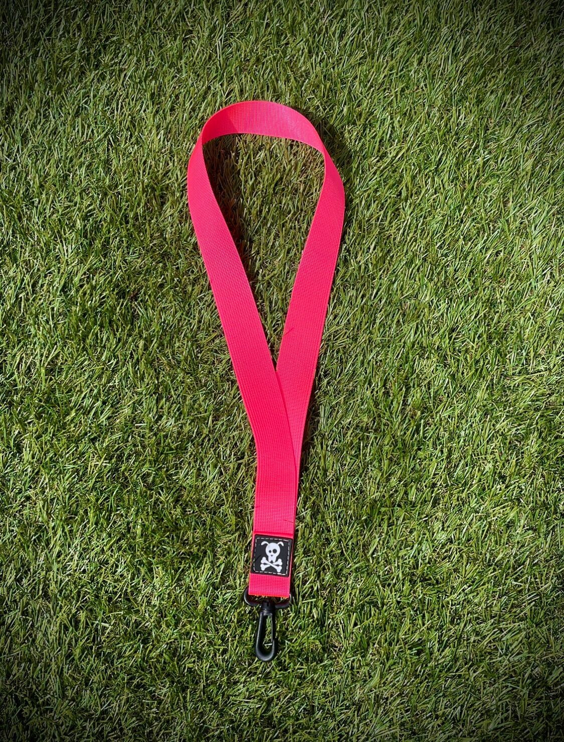 Nekhanger Neon Pink