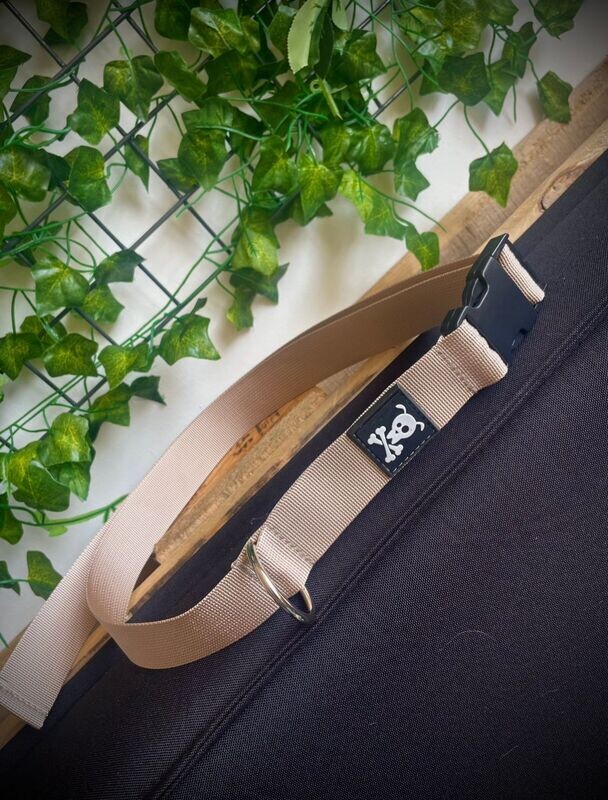 Utility Belt Très Chique Beige