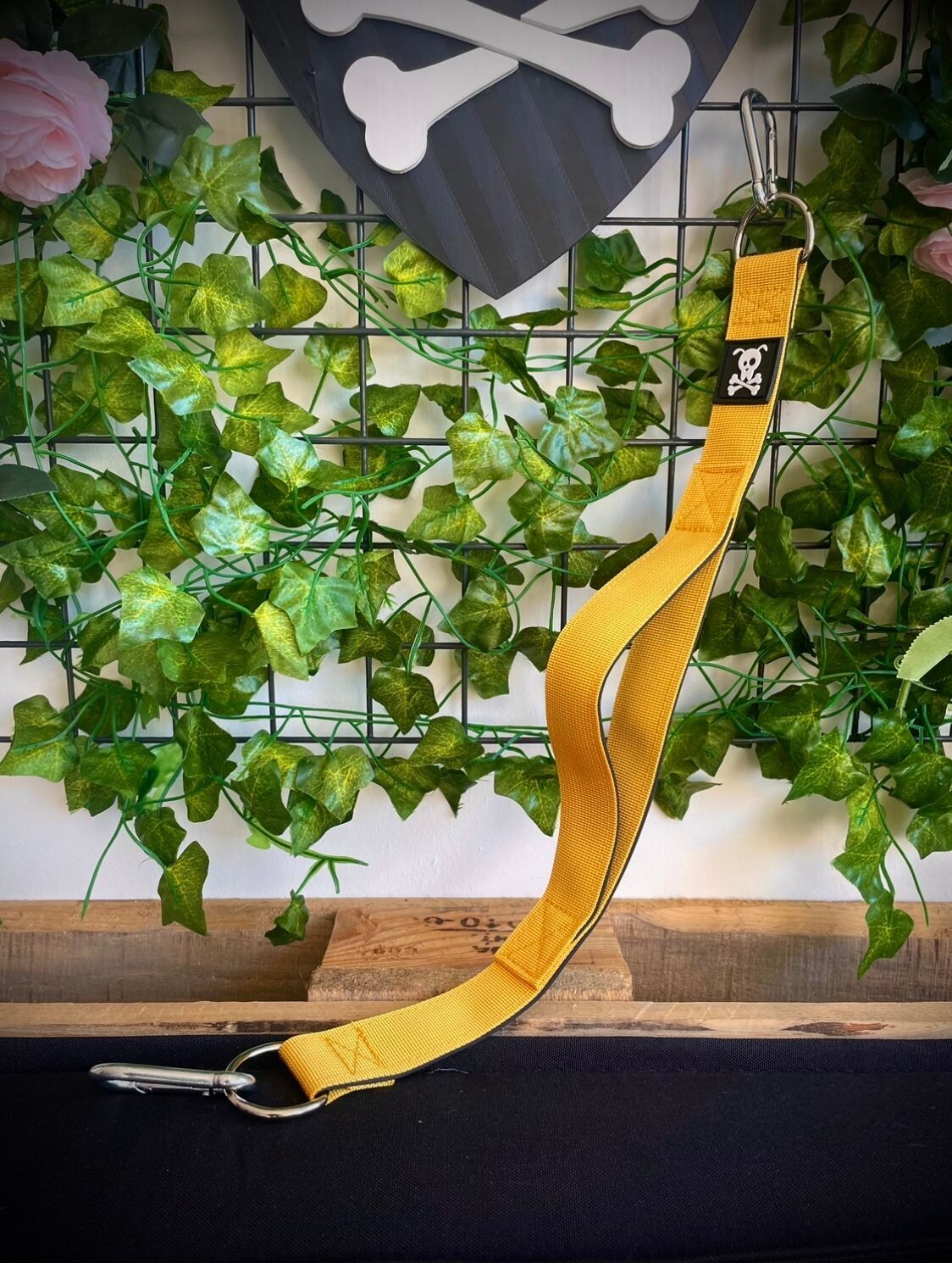Skull Gear Jogger Sunshine Yellow