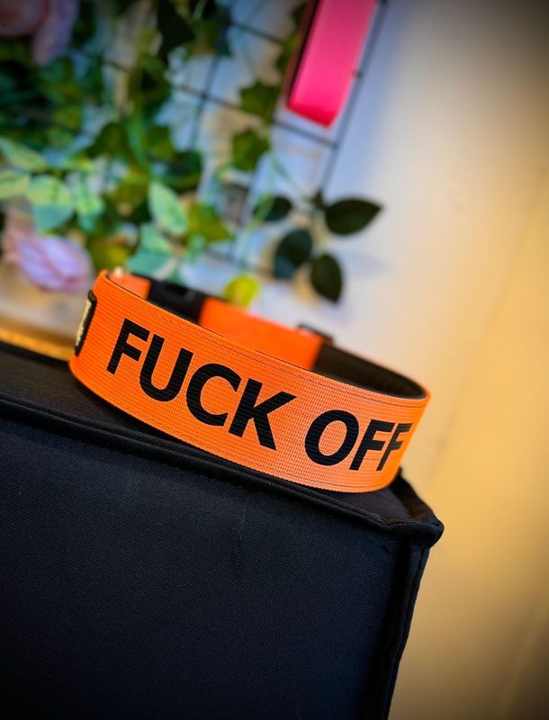 FO Neon Orange  Classic halsband maat L !Sale!
