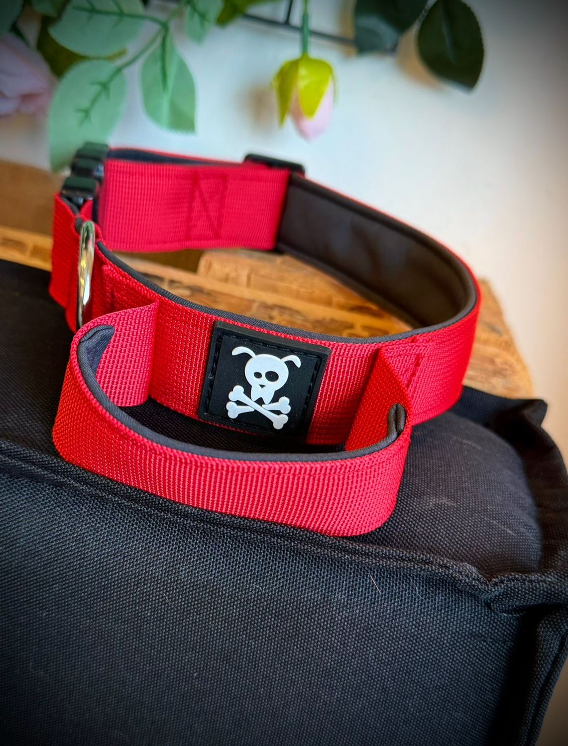 Halsband met handvat Red Velvet M