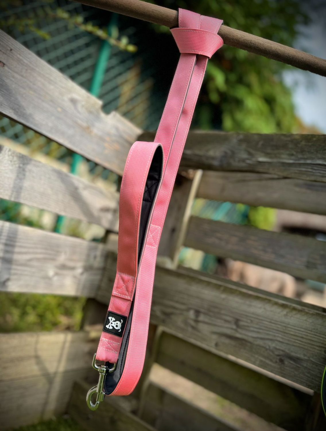 Standaardlijn met extra handvat Baby Pink!Nieuw met meedraaiende musketon!