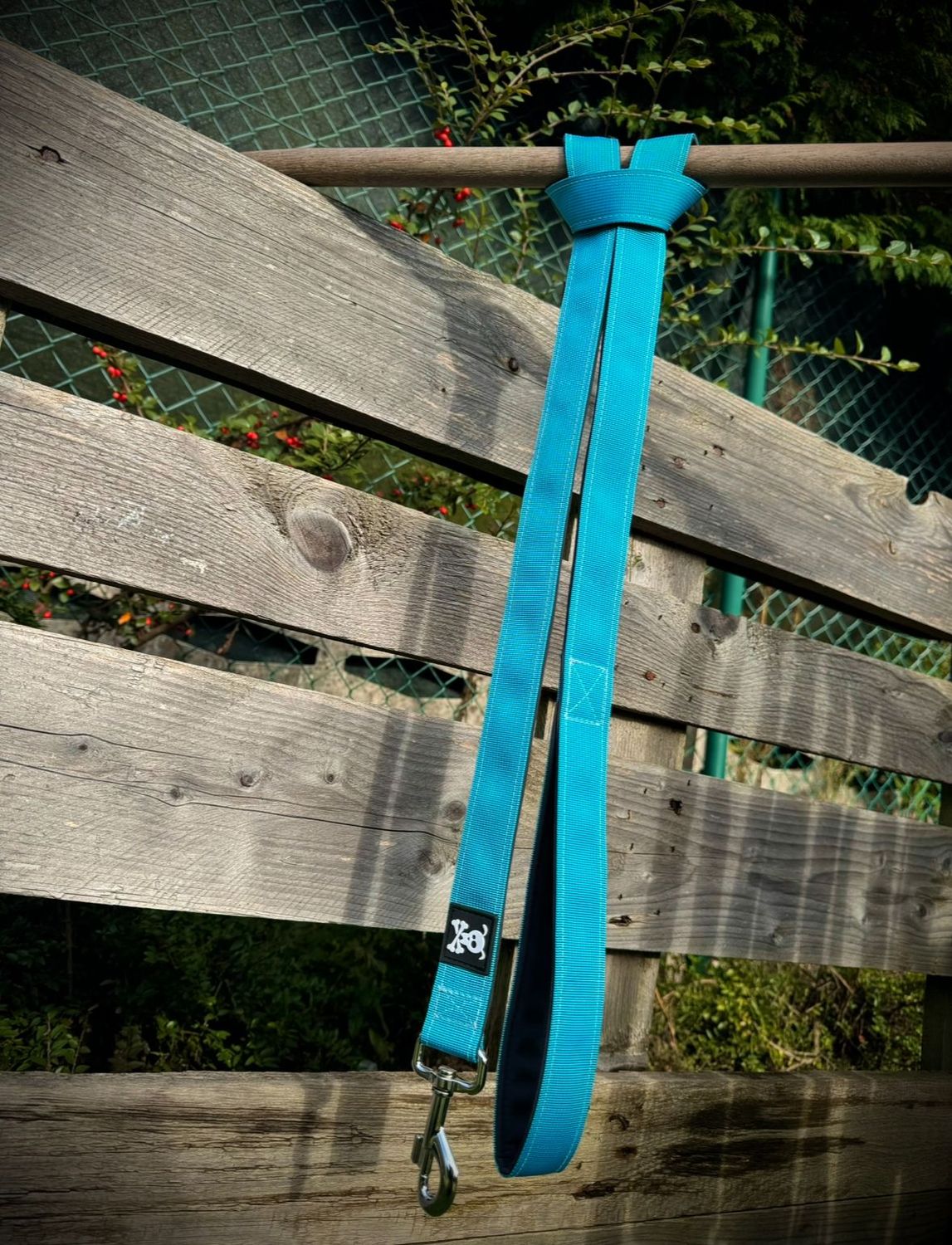 Standaardlijn Ocean Blue!Nieuw met meedraaiende musketon!