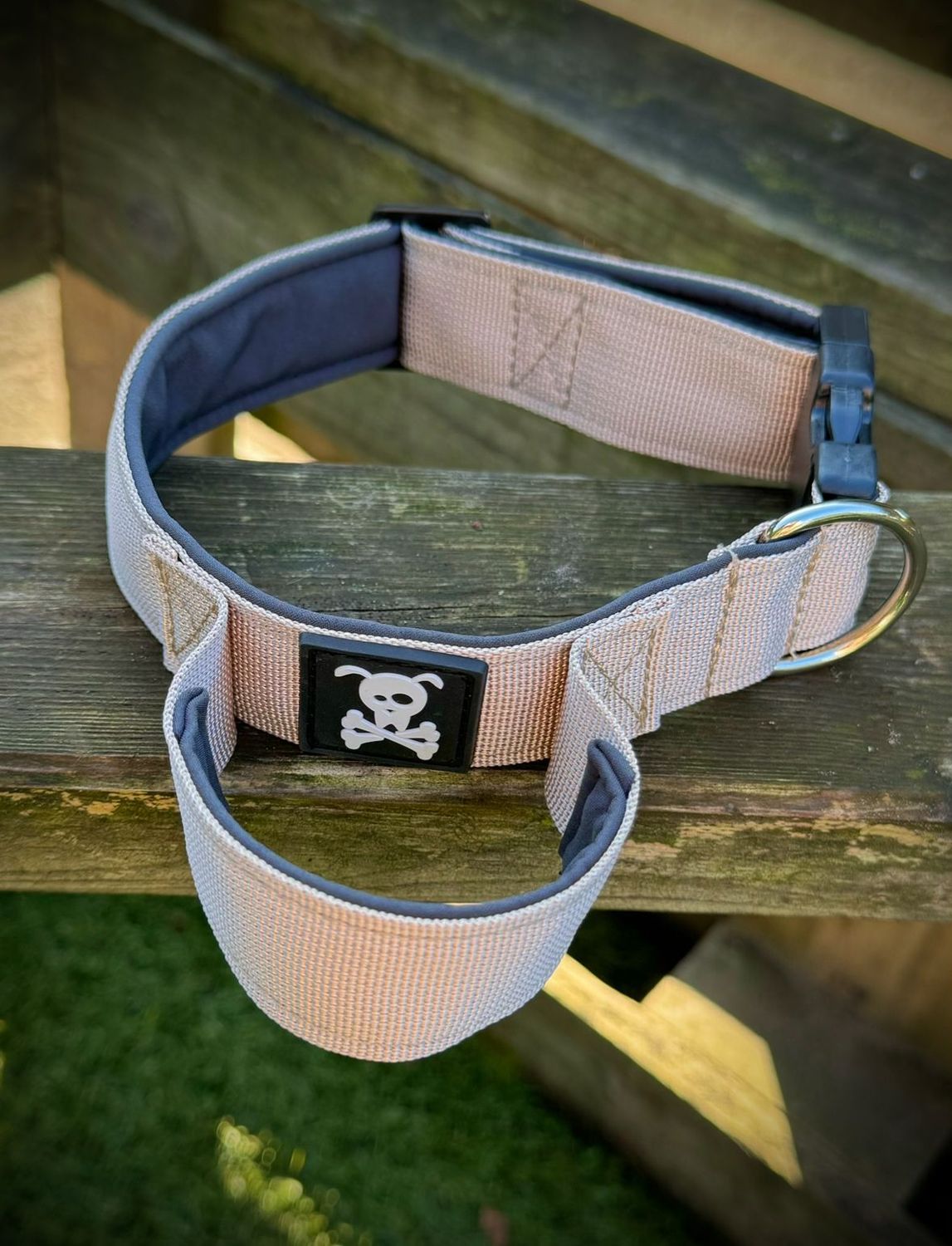 Halsband met handvat Très Chique Beige M