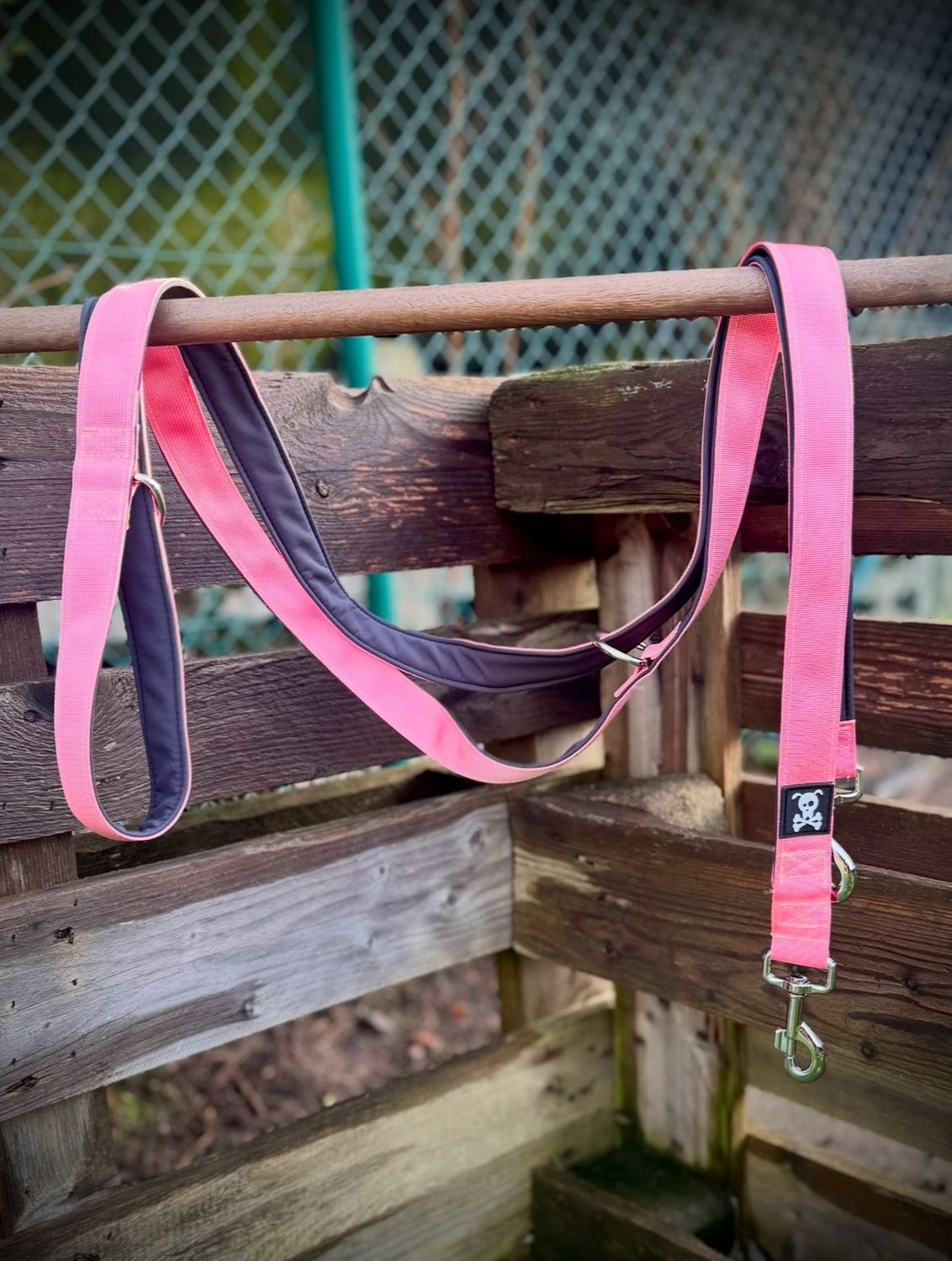 Multi-Use lijn Baby Pink !Nieuw model met meedraaiende musketons!