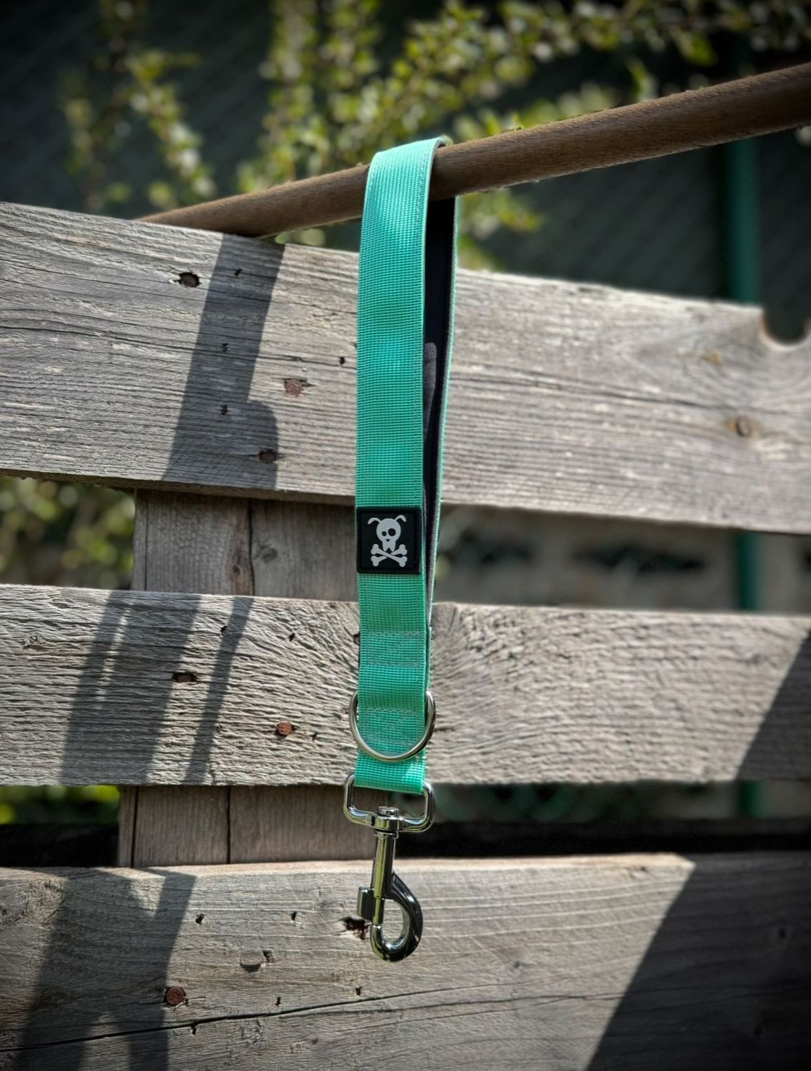 Minty Green !Nieuw! Met meedraaiende musketon!