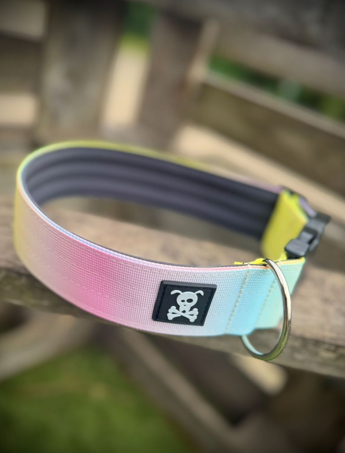 Halsband Cotton Candy maat L