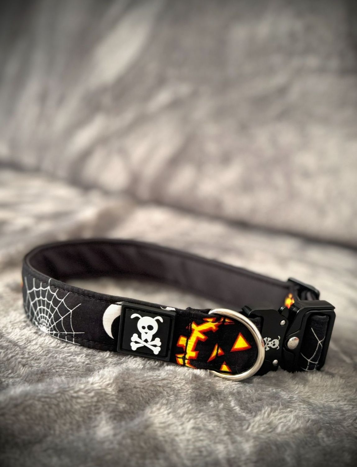 Laatste stuks SALES!Halloween Black halsband M
