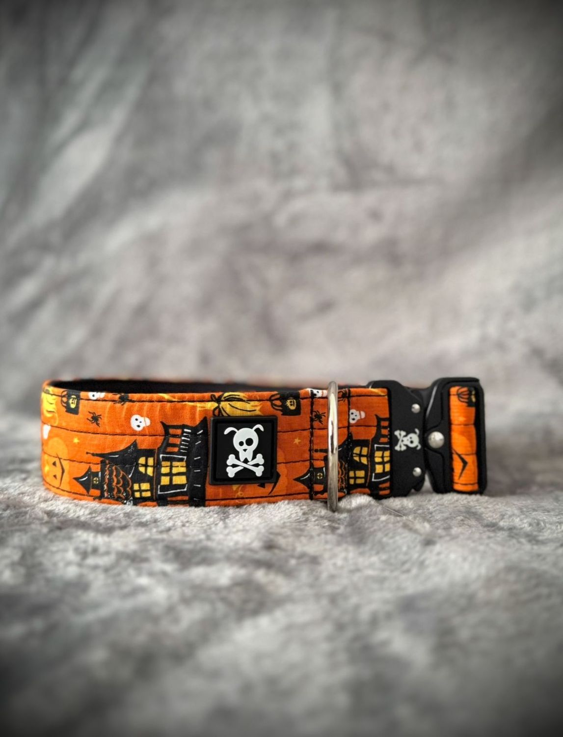 Laatste stuks SALES! Halloween Orange halsband L