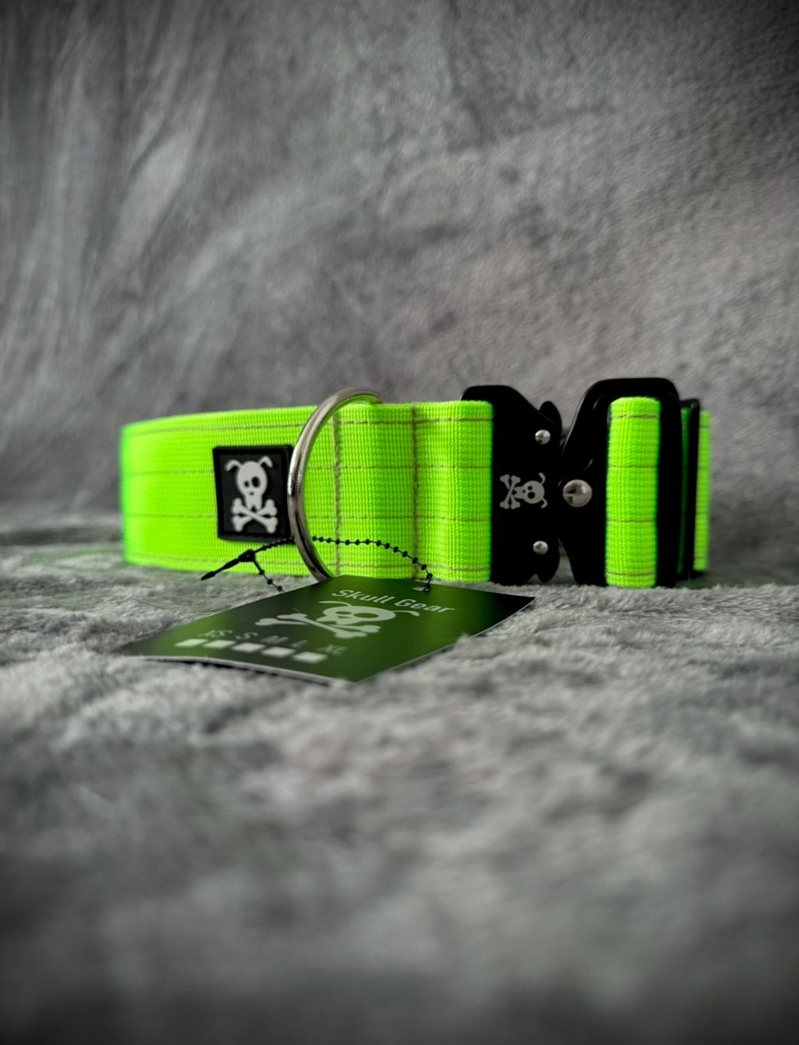 Halsband Neon Green maat L