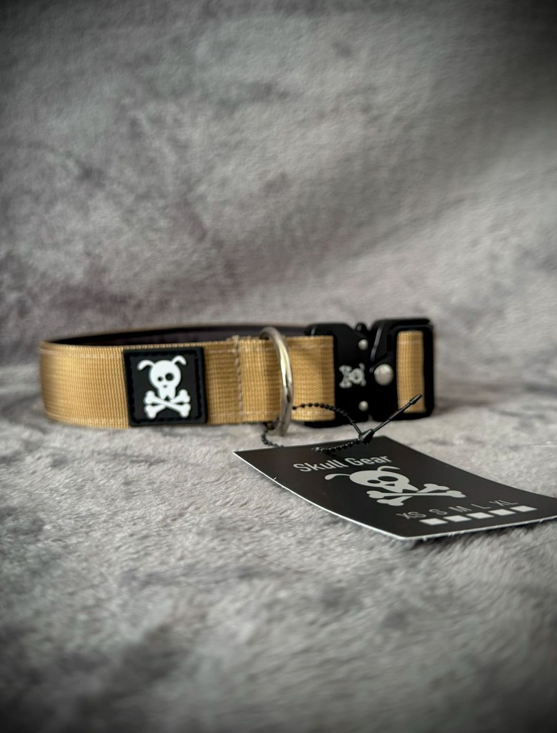 Halsband Olive Gold maat M