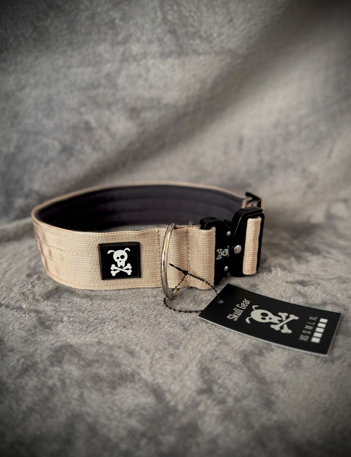 Halsband Très Chique Beige  maat L