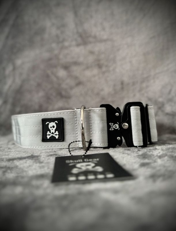 Halsband Silver Star maat XXL (enkel op bestelling)