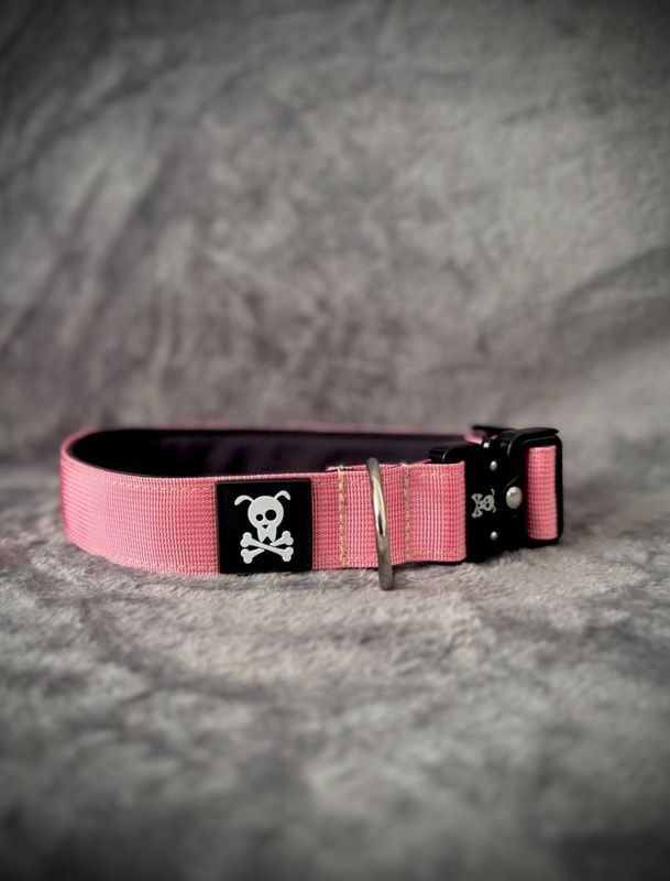 Halsband Baby Pink maat M