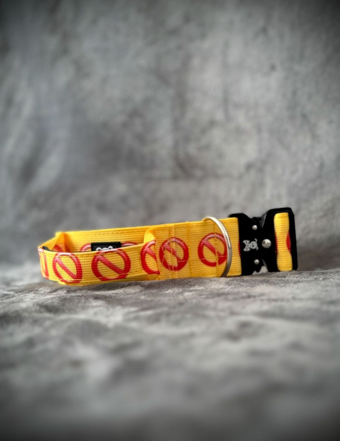 Reactive Collection Halsband met handvat L